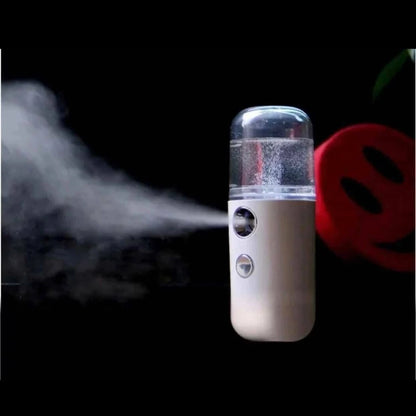Mini Mister Handy Hydrating Sprayer